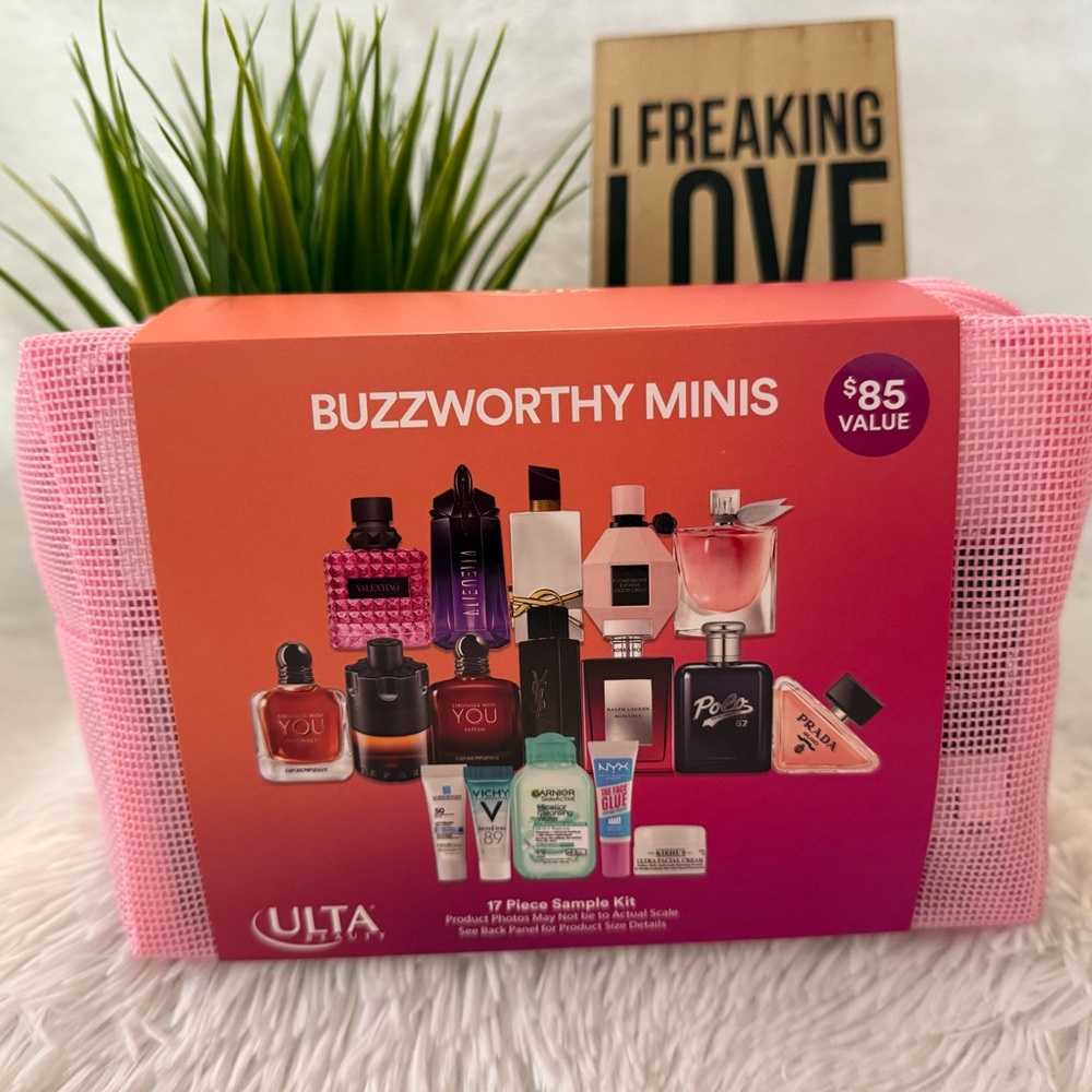💗NWT Ulta Buzzworthy 17-Piece Deluxe Sample Beauty Bundle💗 - Picture 2 of 7
